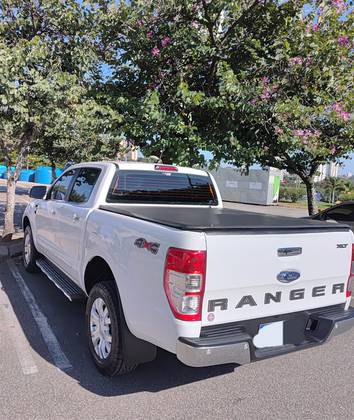 FORD RANGER 3.2 XLT 4X4 CD 20V DIESEL 4P AUTOMÁTICO